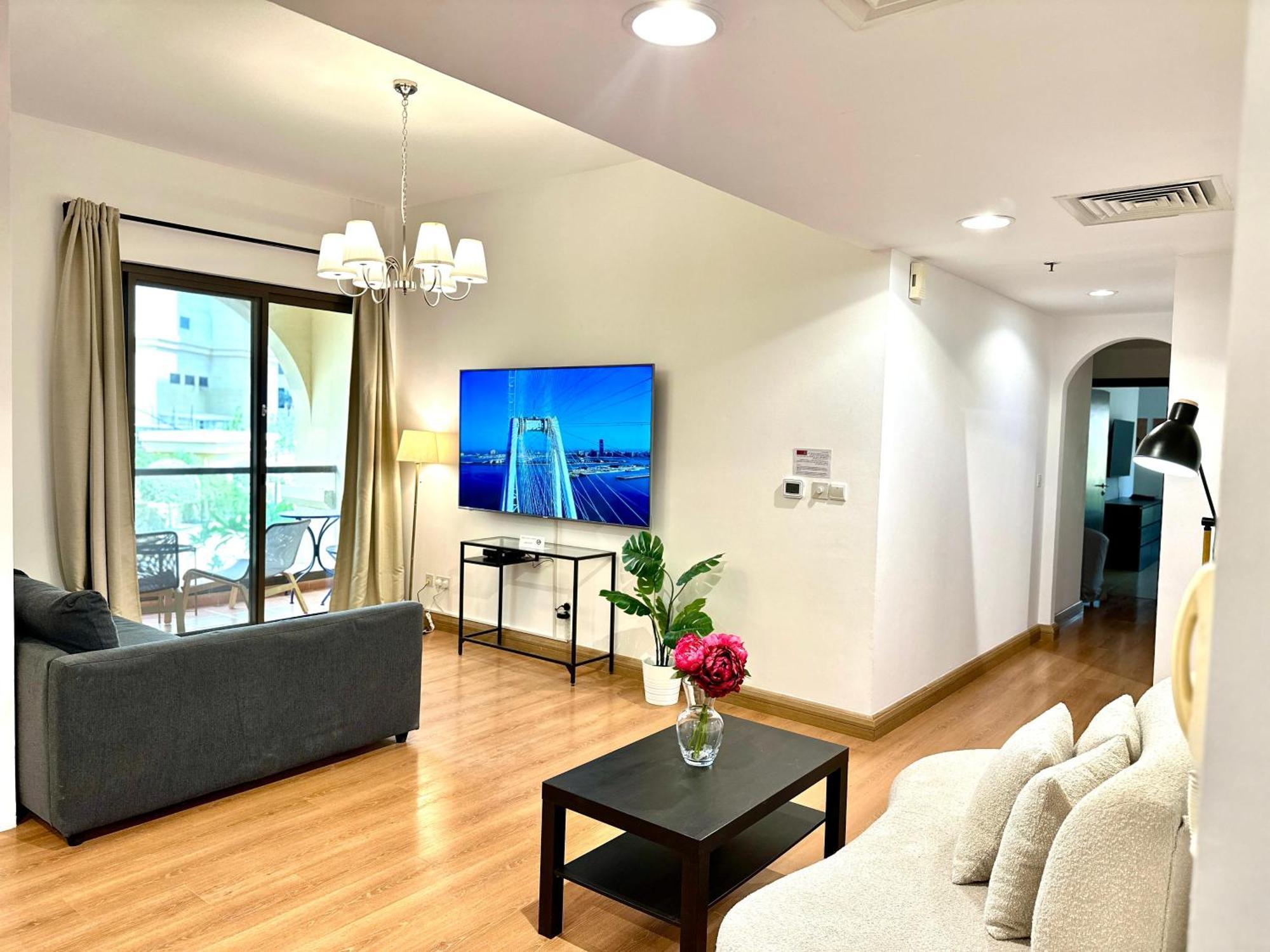 Beautiful 2Br & 4Br Apartments On Jbr Beach, Walking Distance To Bluewaters Island - By Sunkissed Holiday Homes Dubaj Exteriér fotografie