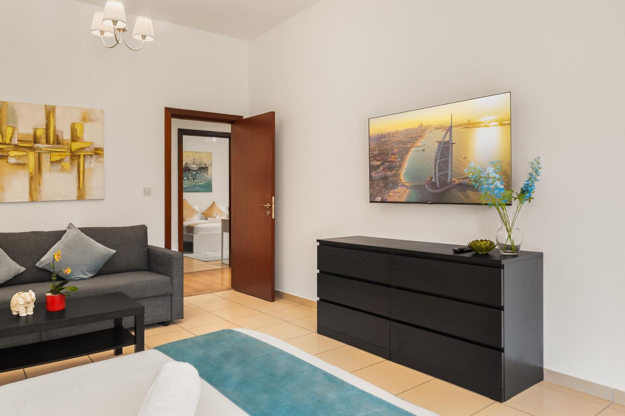 Beautiful 2Br & 4Br Apartments On Jbr Beach, Walking Distance To Bluewaters Island - By Sunkissed Holiday Homes Dubaj Exteriér fotografie