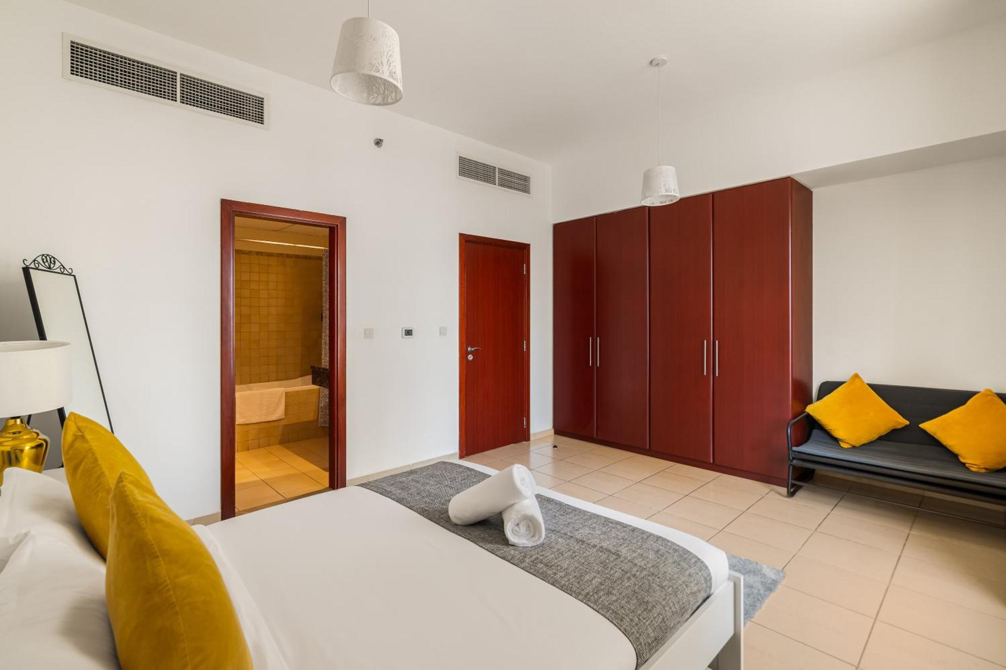 Beautiful 2Br & 4Br Apartments On Jbr Beach, Walking Distance To Bluewaters Island - By Sunkissed Holiday Homes Dubaj Exteriér fotografie
